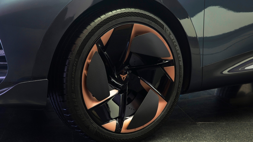 CUPRA Tavascan