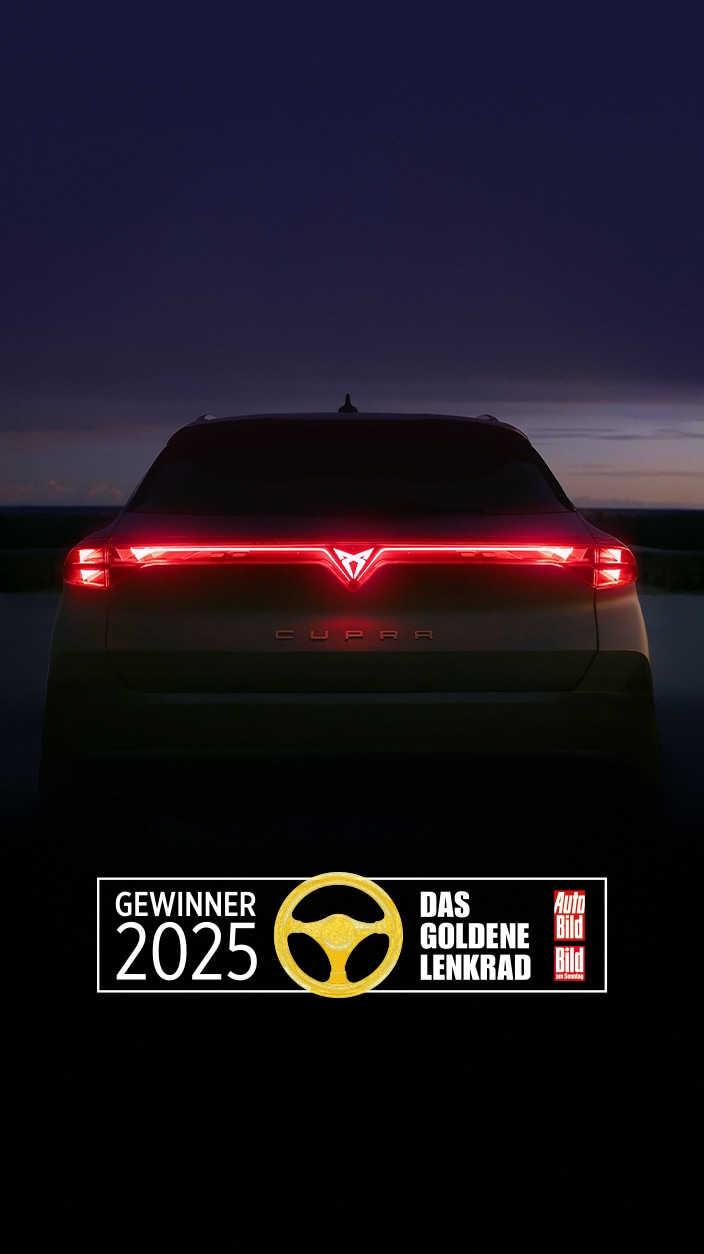 CUPRA Terramar mit der Auszeichung Goldenes Lenkrad 2025. 
