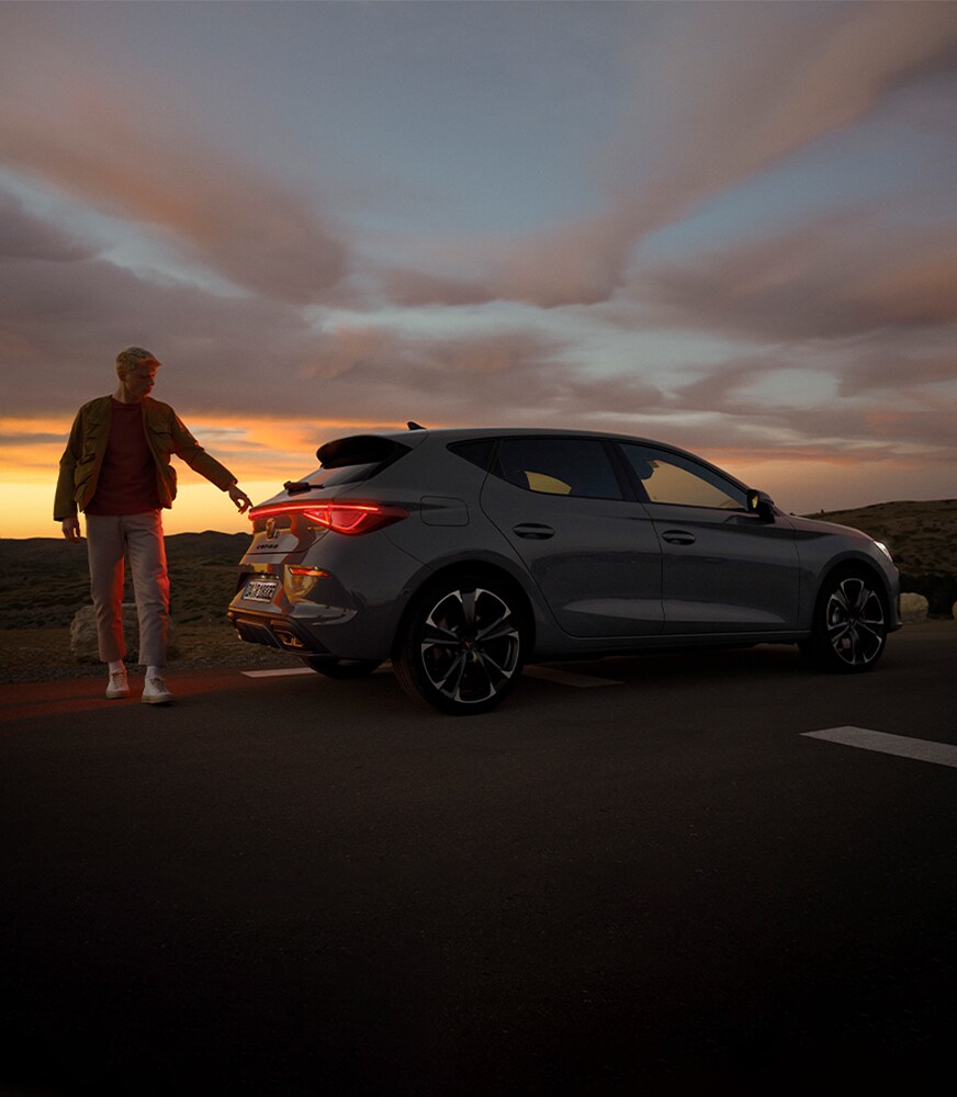  CUPRA Leon e-HYBRID