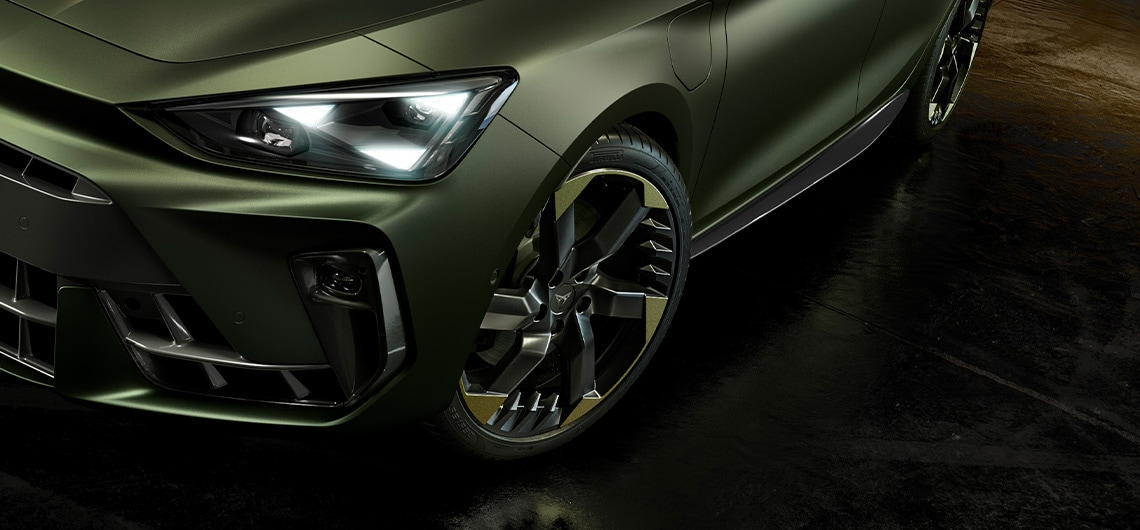 Detailaufnahme der 20 Zoll CUPRA Leon Leichtmetallfelgen.