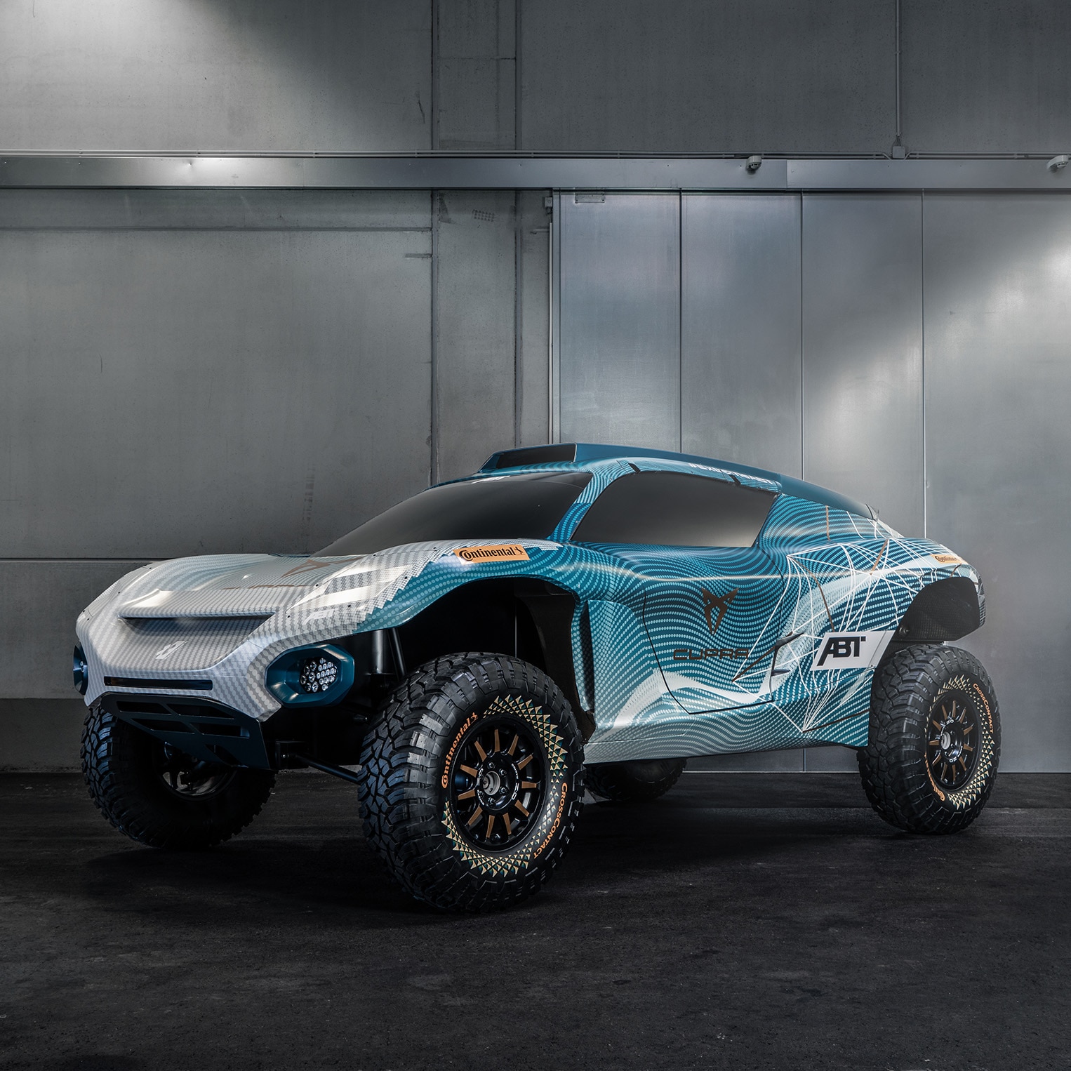 CUPRA Rennwagen von der Seite