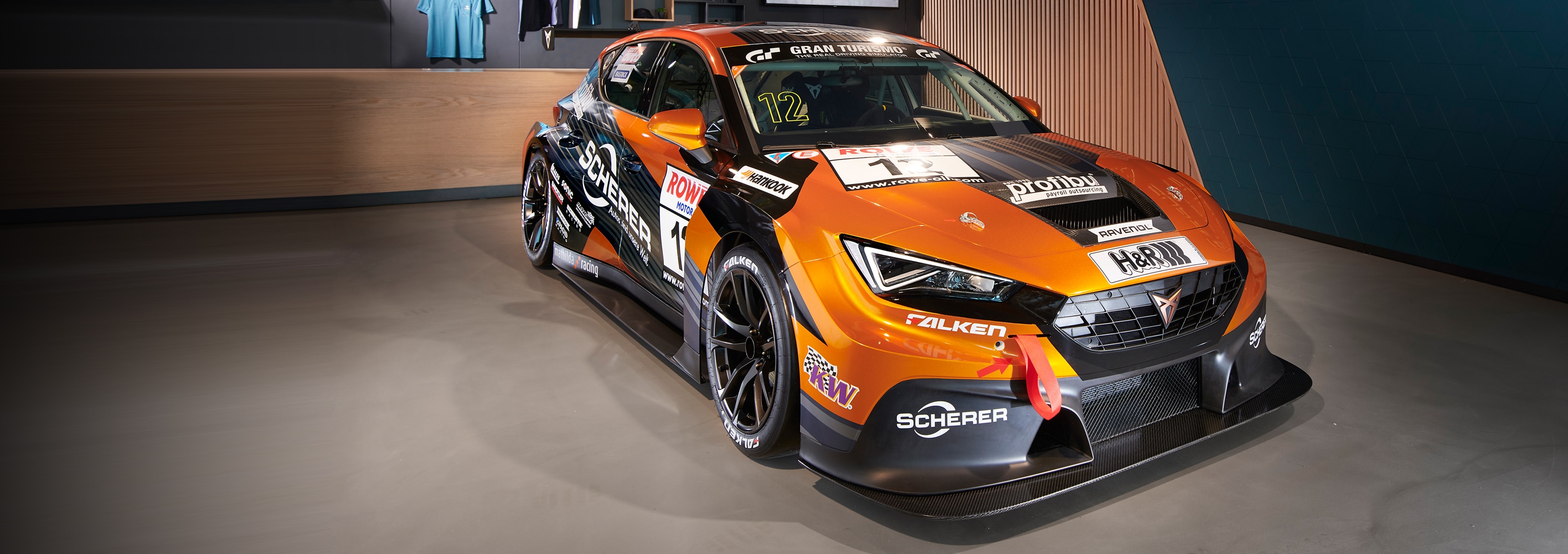 Der CUPRA Leon Competición von schräg rechts vorne