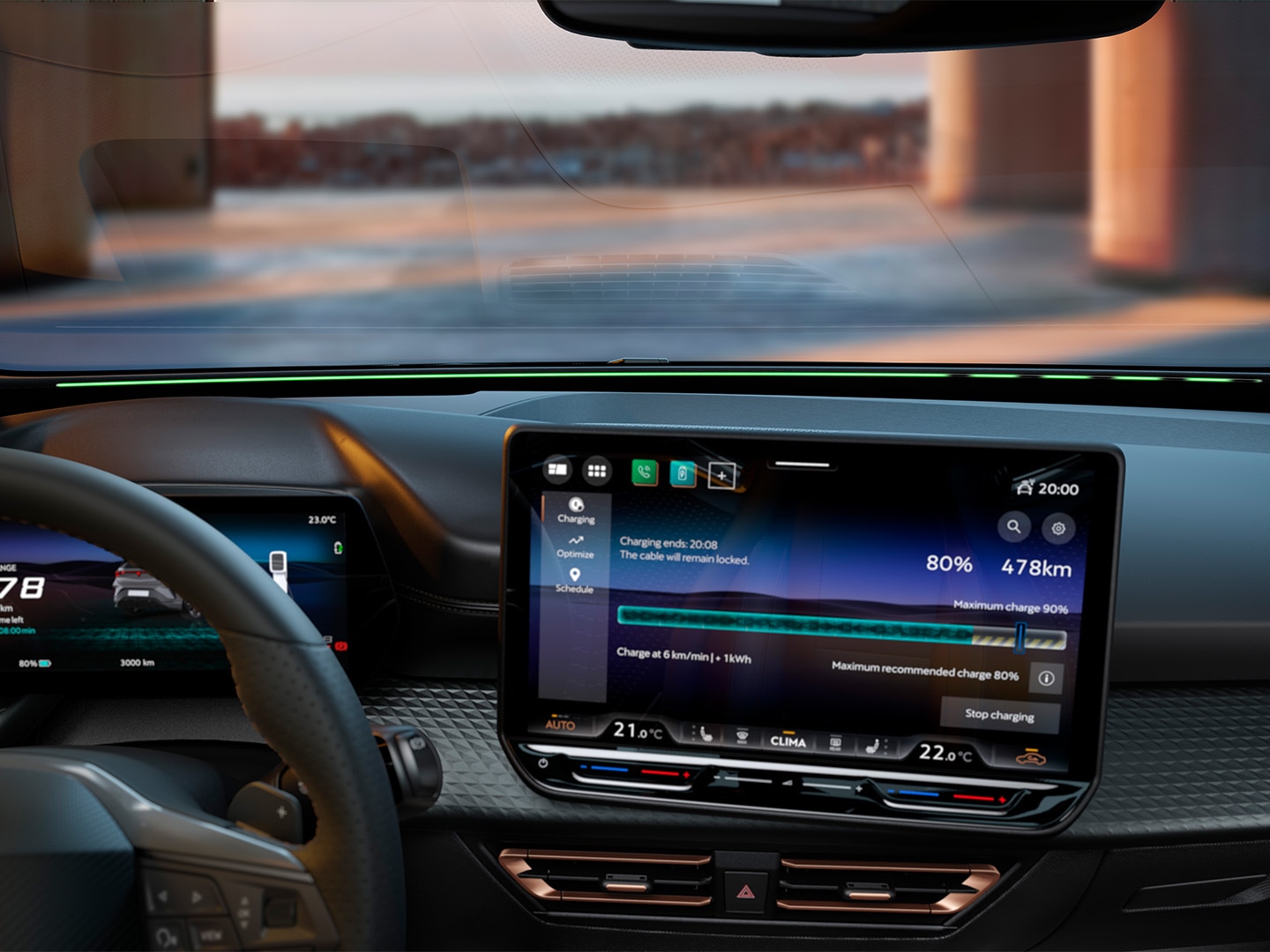 Der Innenraum des CUPRA Born hebt das Immersive-Paket hervor, das Elemente wie das Sennheiser-Soundsystem und das Smartlight umfasst.
